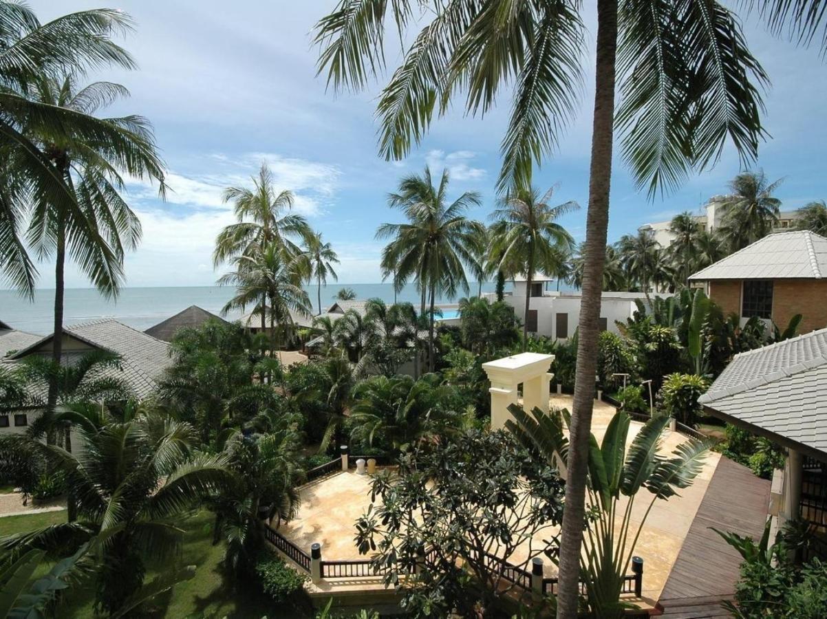 Golden Pine Beach Resort Pran Buri Exterior photo